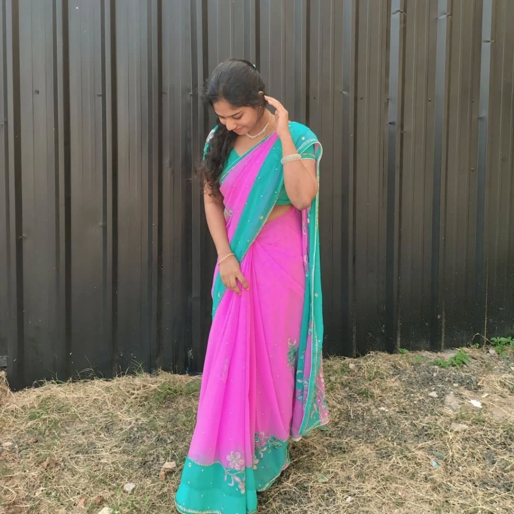 Bhavya Ji Standing Saree Outfit